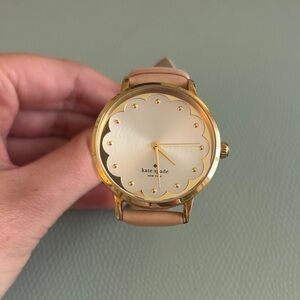 Kate Spade Gold Case with Tan Strap Smartwatch